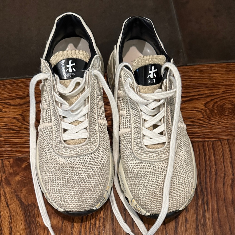 Buff Women’s Beige Textured Streetwear Sneakers